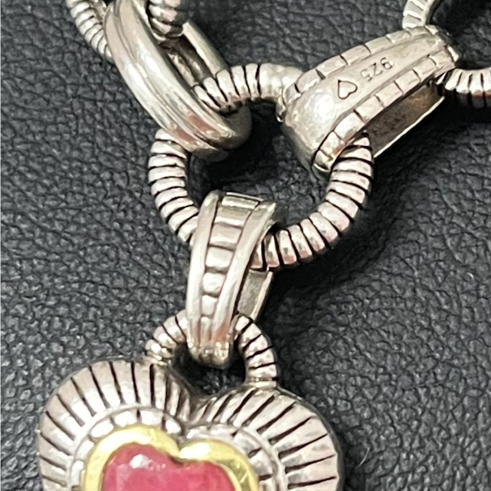 Judit Ripka Ruby Heart bracelet - Picture 11 of 12